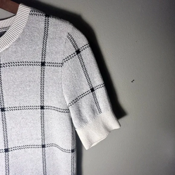 Ann Taylor Outlet Short Sleeve Sweater XS White With Detailing Classic‎ Polished - Picture 6 of 14